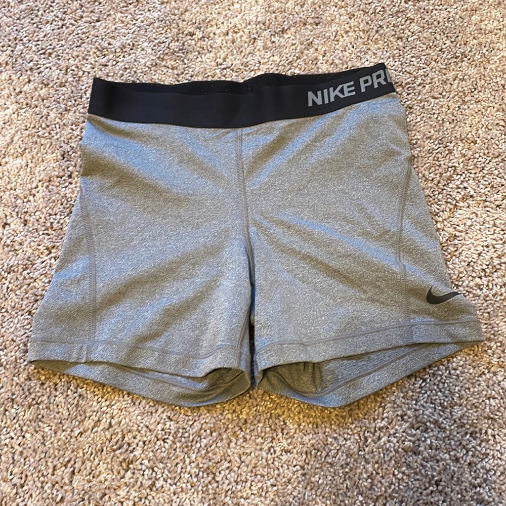 Nike Pro 3” Shorts, Size Medium, Grey